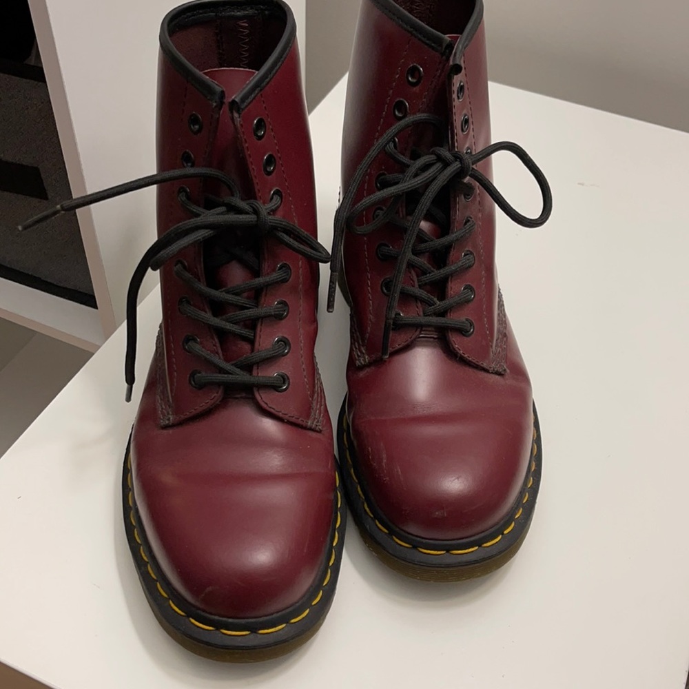 Dr. Martens 1460 boot in Cherry size 10